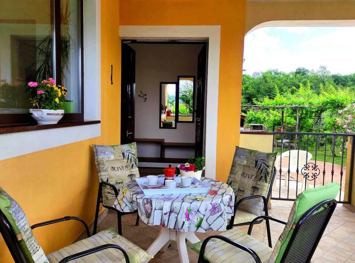 Apartmani Melia Marčelji Exterior foto